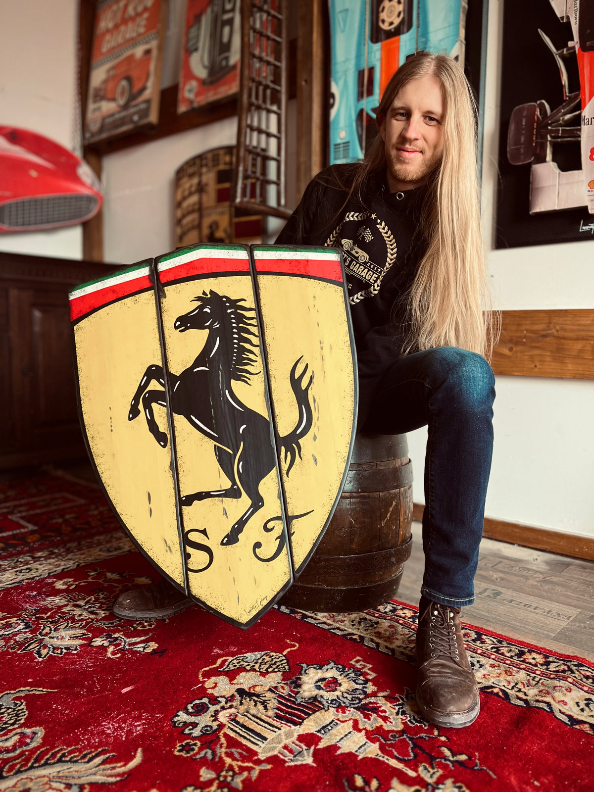 Lennart van Kampen with the Scuderia Emblem in his workshop